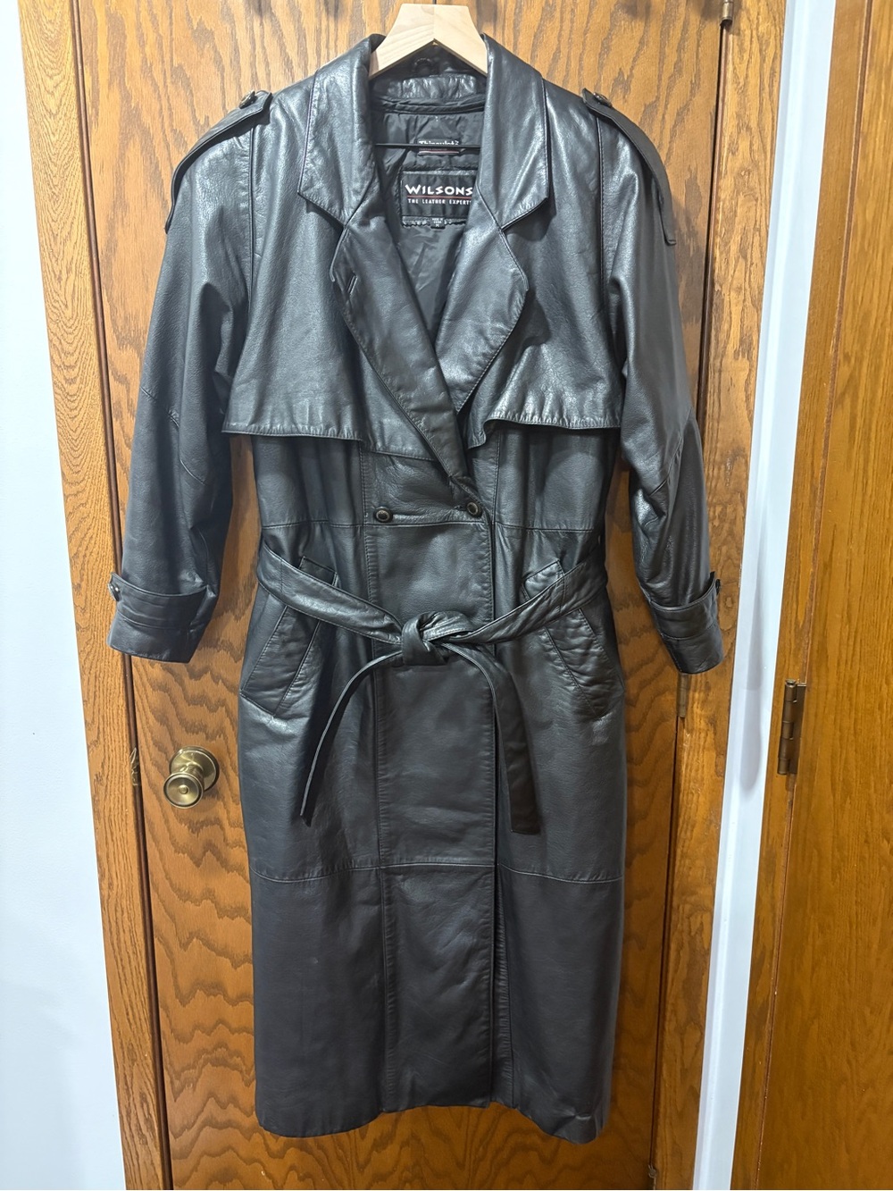 Wilson Leather Vintage 80’s 90’s Black Leather Long Belted Button Lined Trench M